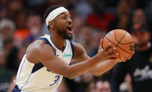 球队备战大 球队备战大